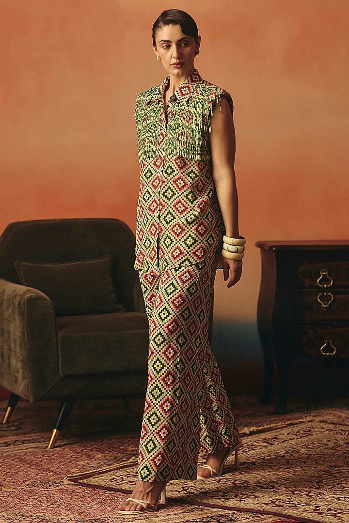 Multi-Colored Pure Crepe Digital Printed Co-Ord Set by POOJA RAJGARHIA GUPTA at Pernia's Pop Up Shop