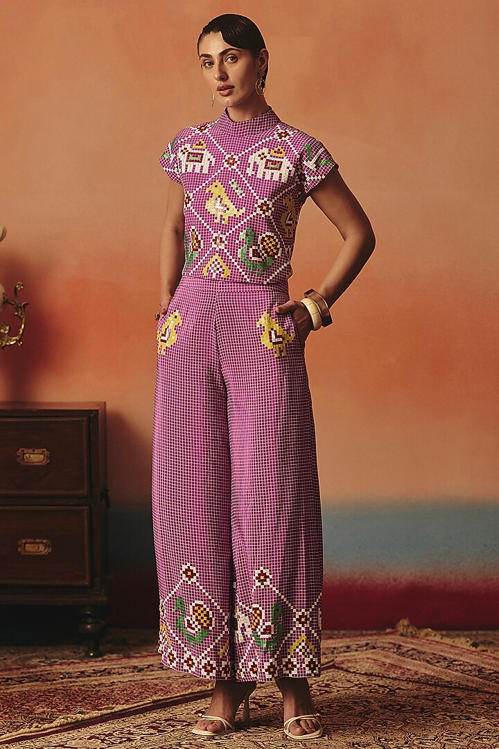 Magenta Pure Crepe Ikat Co-Ord Set by POOJA RAJGARHIA GUPTA at Pernia's Pop Up Shop