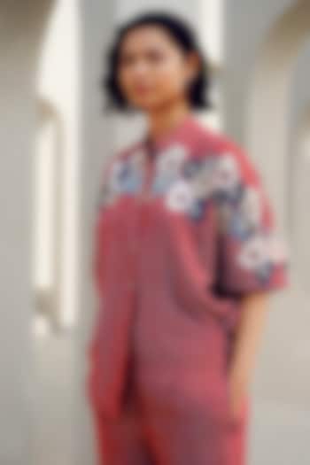 Red Crepe Floral Embroidered Kimono Shirt by POOJA RAJGARHIA GUPTA at Pernia's Pop Up Shop