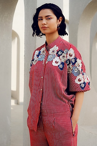 Red Crepe Floral Embroidered Kimono Shirt by POOJA RAJGARHIA GUPTA