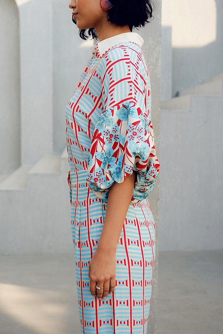Off-White Double Georgette Floral Printed Balloon Shirt by POOJA RAJGARHIA GUPTA at Pernia's Pop Up Shop