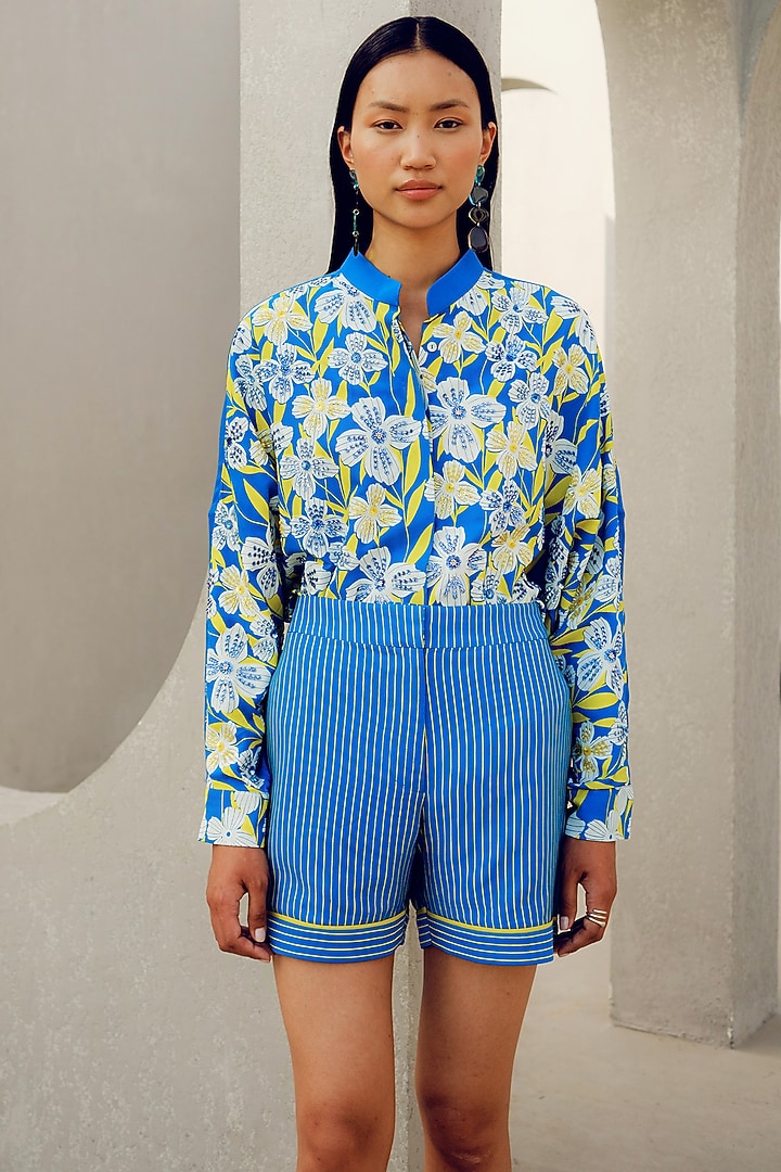 Blue Double Georgette Floral Printed Kimono Shirt by POOJA RAJGARHIA GUPTA at Pernia's Pop Up Shop