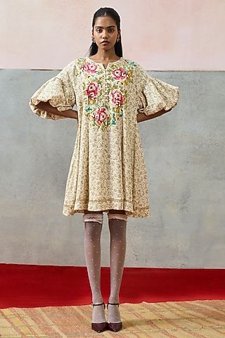 Beige Double Georgette Floral Embroidered Dress by POOJA RAJGARHIA GUPTA