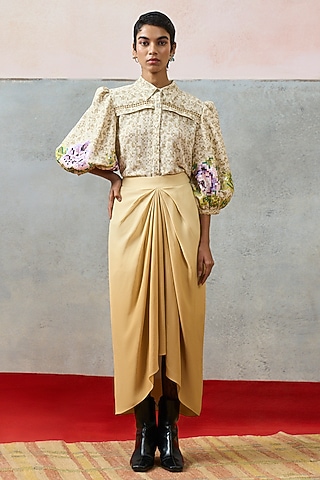 Beige Double Georgette Draped Skirt  by POOJA RAJGARHIA GUPTA