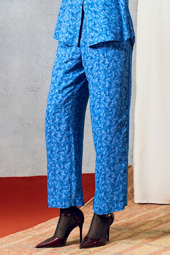 Blue Double Georgette Straight Pants by POOJA RAJGARHIA GUPTA at Pernia's Pop Up Shop