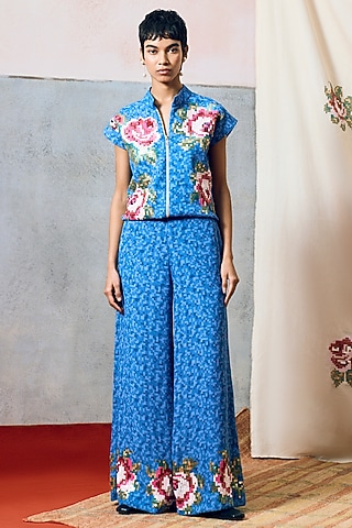 Blue Double Georgette Rose Motif Embroidered Crop Top by POOJA RAJGARHIA GUPTA