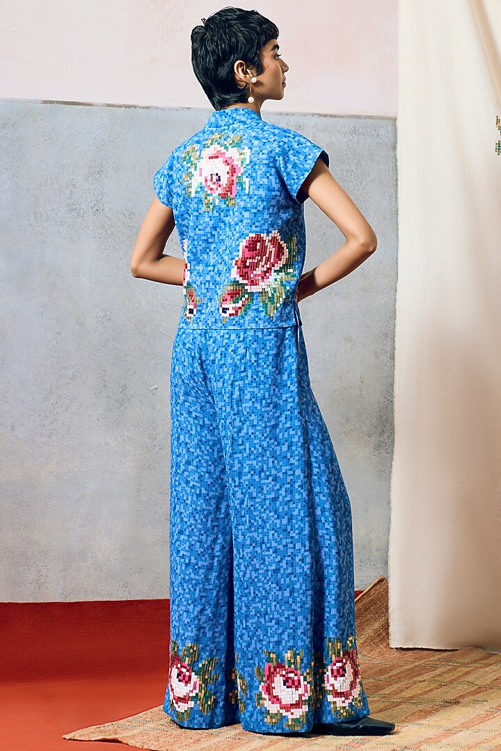 Blue Double Georgette Rose Motif Embroidered Crop Top by POOJA RAJGARHIA GUPTA at Pernia's Pop Up Shop
