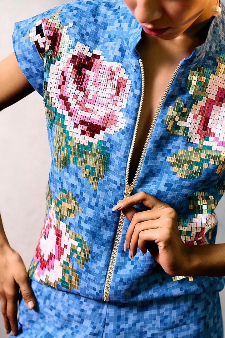Blue Double Georgette Rose Motif Embroidered Crop Top by POOJA RAJGARHIA GUPTA at Pernia's Pop Up Shop