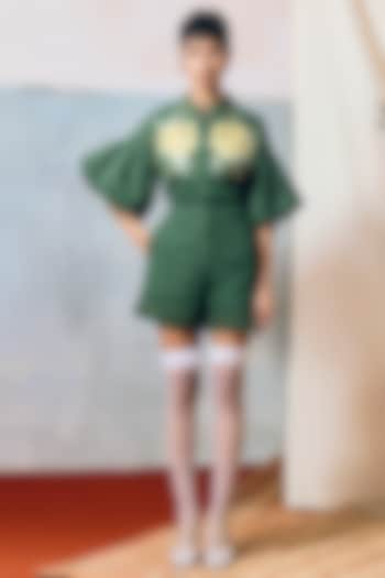 Green Double Georgette Shorts by POOJA RAJGARHIA GUPTA at Pernia's Pop Up Shop