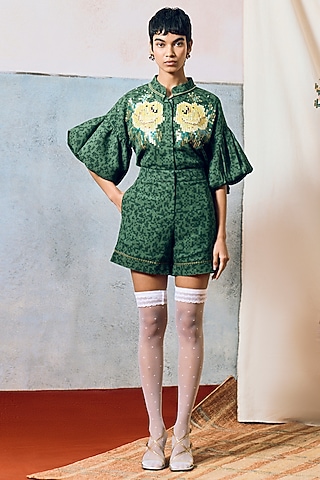 Green Double Georgette Shorts by POOJA RAJGARHIA GUPTA