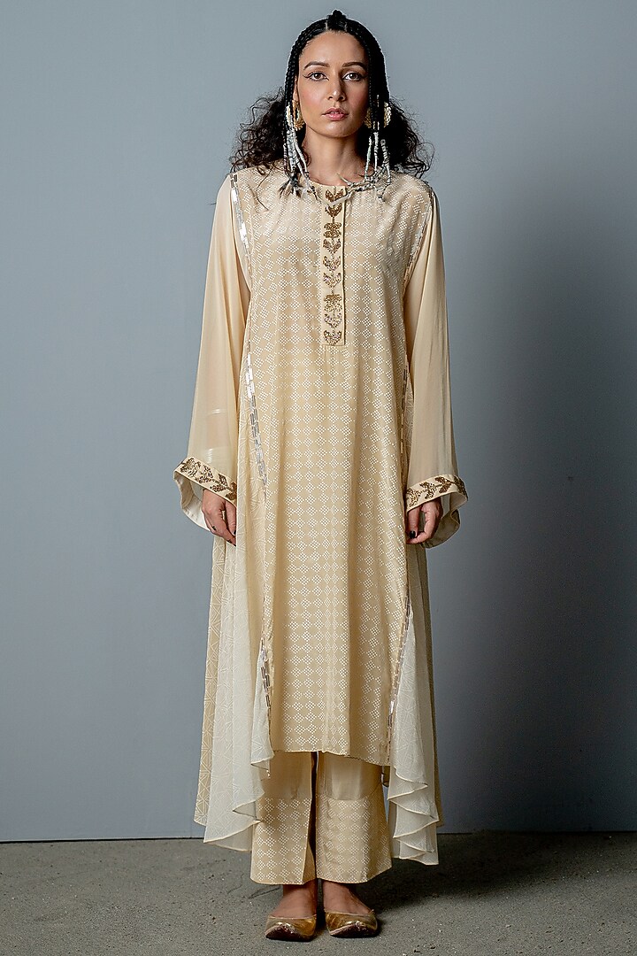 Ivory & Gold Embroidered Kurta Set by POOJA RAJGARHIA GUPTA