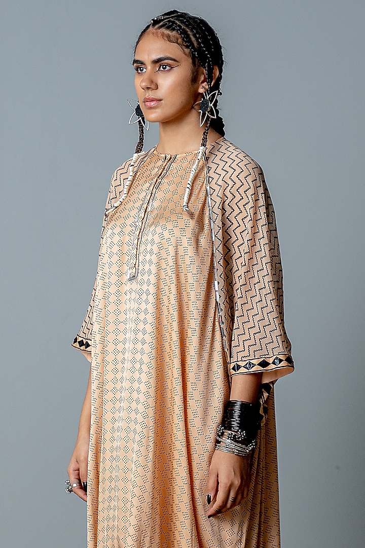 Nude Printed & Hand Embroidered Kaftan Set by POOJA RAJGARHIA GUPTA at Pernia's Pop Up Shop