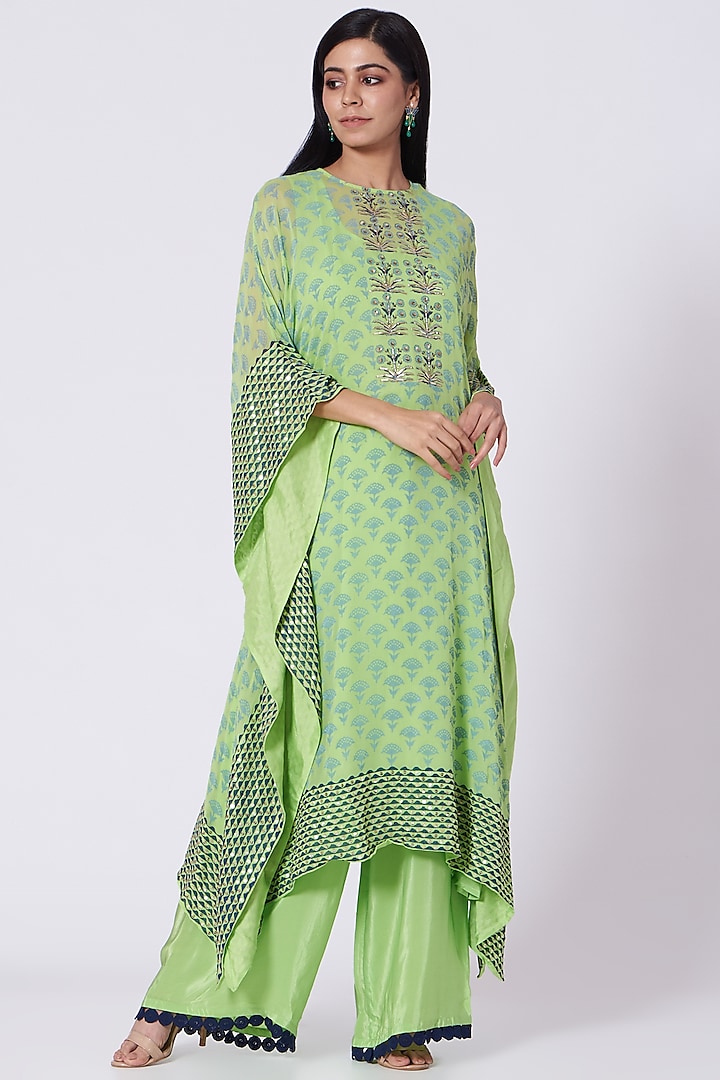 Green Sequins Embroidered Kaftan Set by POOJA RAJGARHIA GUPTA