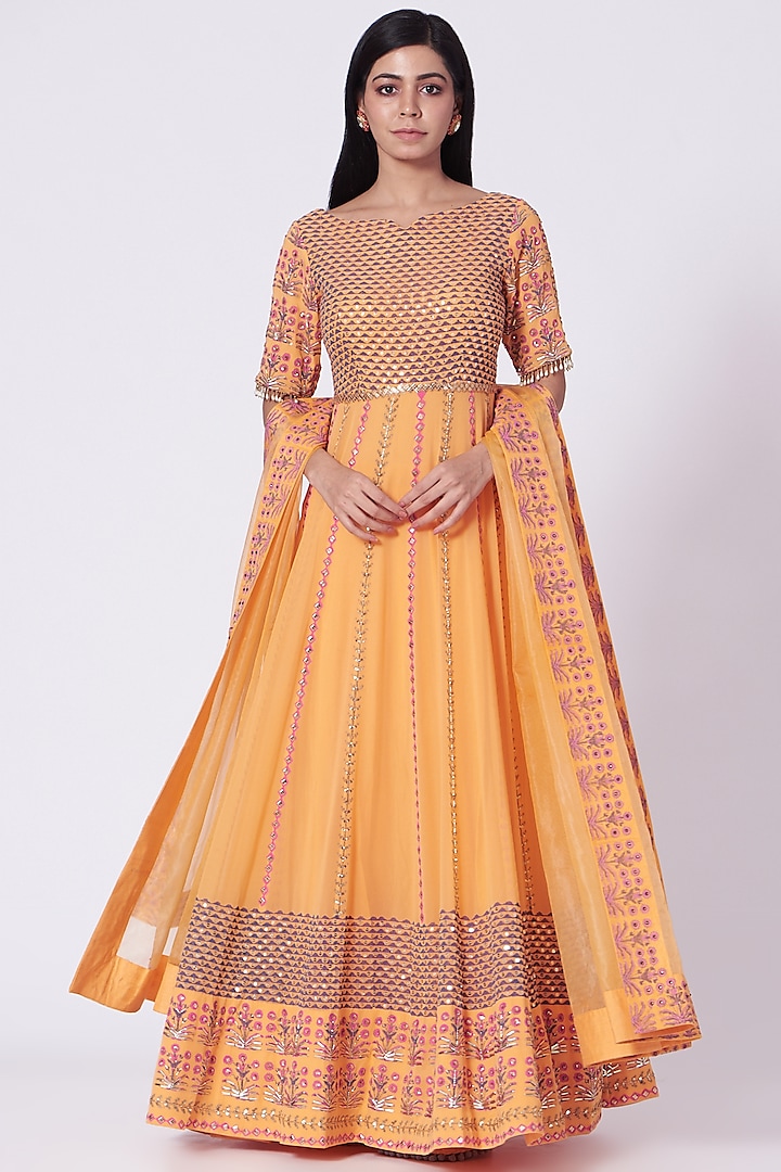 Apricot Orange Hand Embroidered Anarkali Set by POOJA RAJGARHIA GUPTA at Pernia's Pop Up Shop