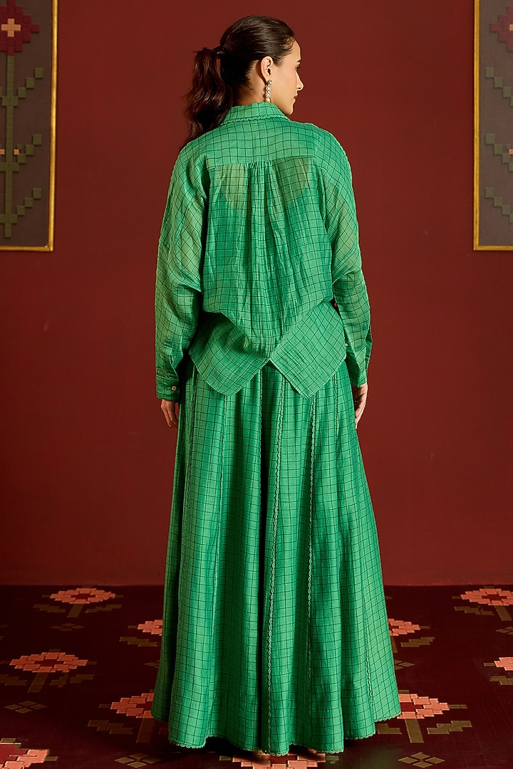 Green Chanderi Floral Sequin Kimono Top by POOJA RAJGARHIA GUPTA at Pernia's Pop Up Shop
