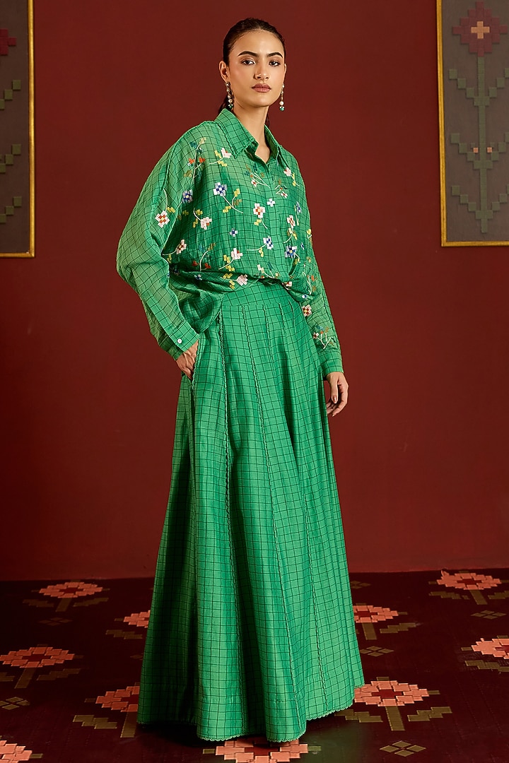 Green Chanderi Floral Sequin Kimono Top by POOJA RAJGARHIA GUPTA at Pernia's Pop Up Shop