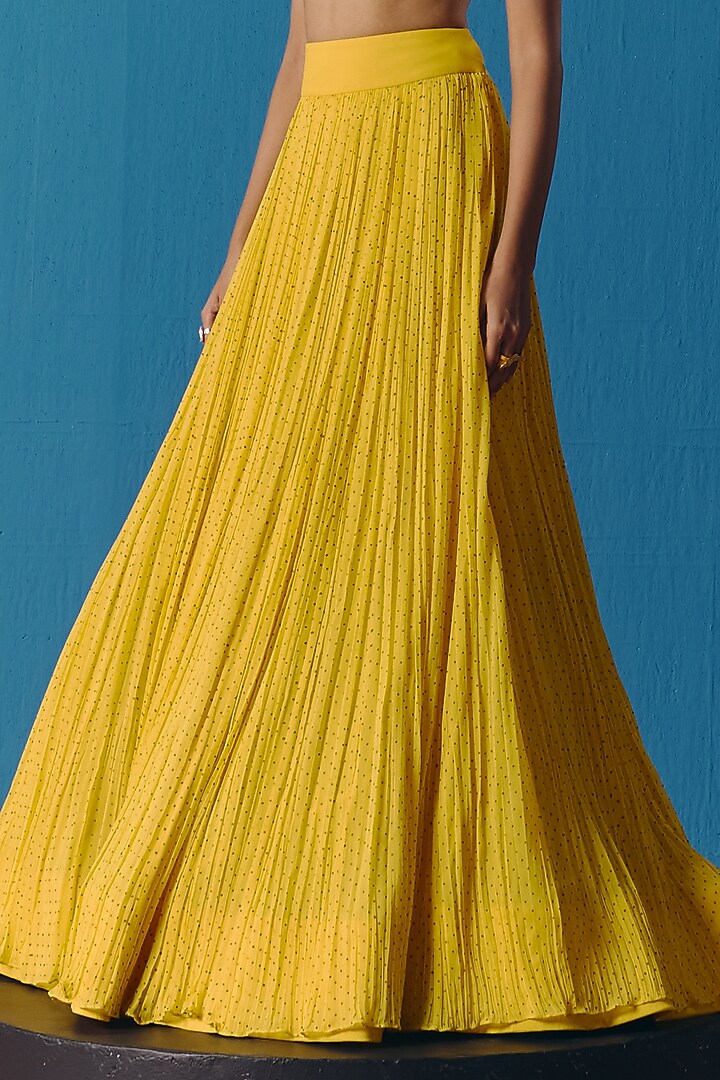 Yellow Georgette Wedding Lehenga Set by POOJA RAJGARHIA GUPTA at Pernia's Pop Up Shop