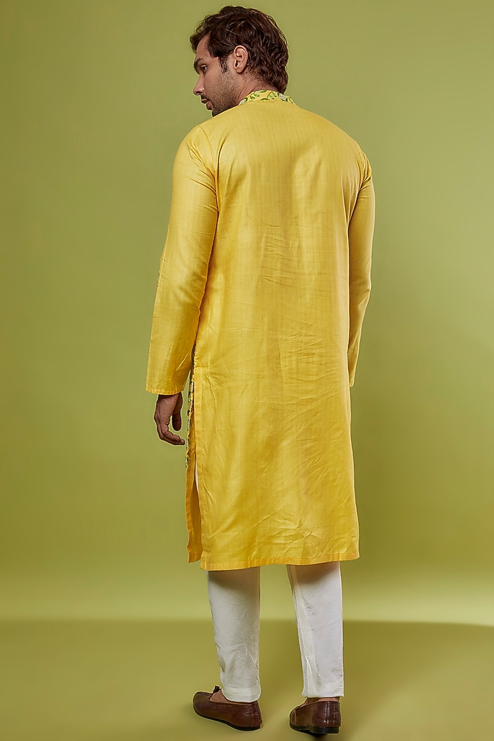 Yellow Bhagalpuri Silk & Katan Silk Embroidered Kurta Set by PRIYANKA HARALALKA at Pernia's Pop Up Shop