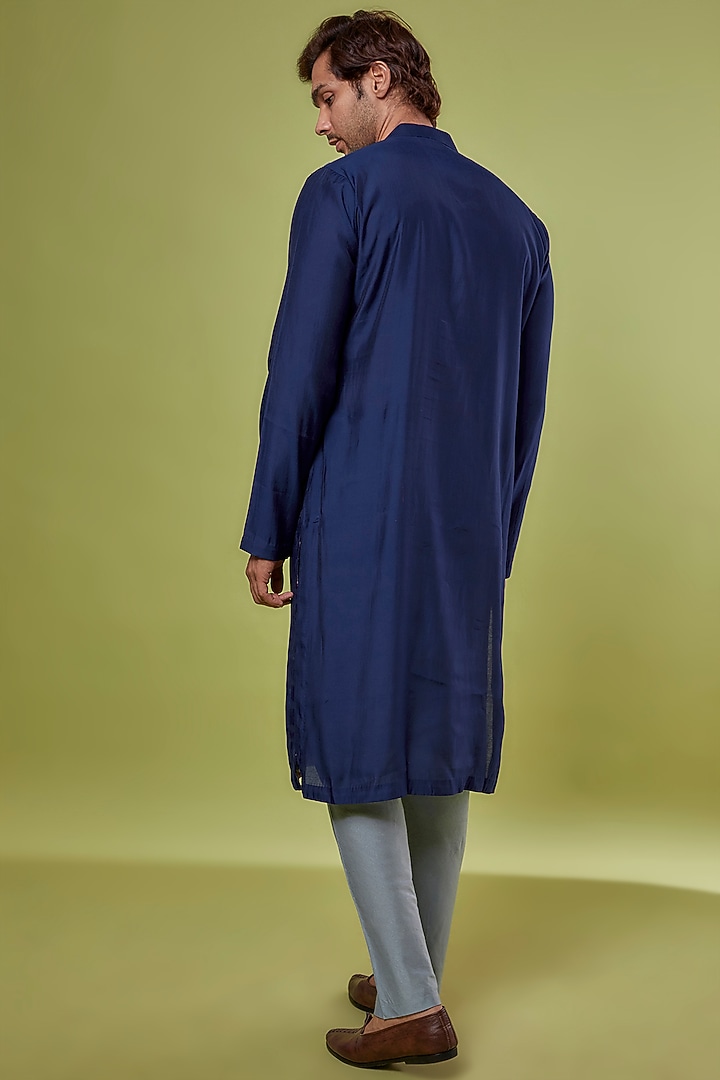 Navy Blue Roman Silk & Katan Silk Embroidered Kurta Set by PRIYANKA HARALALKA at Pernia's Pop Up Shop
