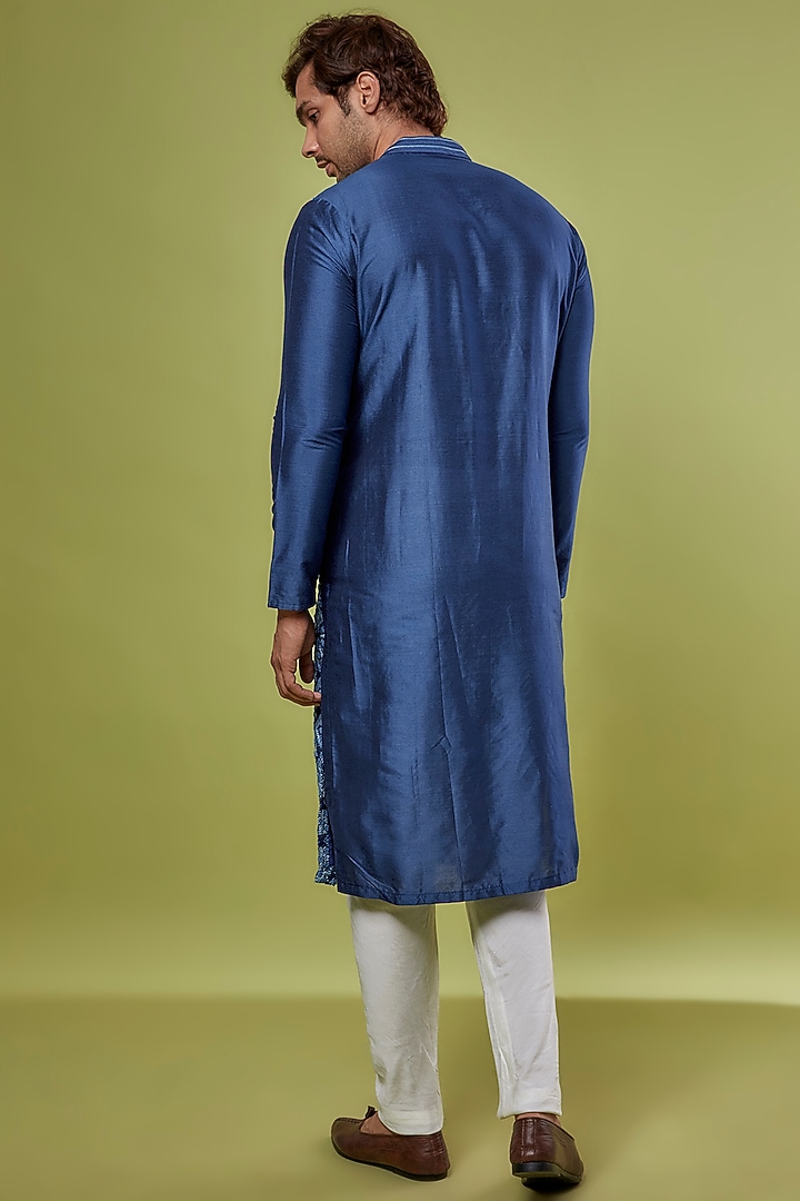 Navy Blue Banarasi Cotton Silk & Katan Silk Embroidered Kurta Set by PRIYANKA HARALALKA at Pernia's Pop Up Shop