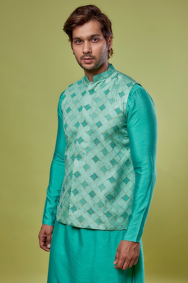 Aqua Green Chanderi Silk & Katan Silk Embroidered Bundi Jacket With Kurta Set by PRIYANKA HARALALKA at Pernia's Pop Up Shop