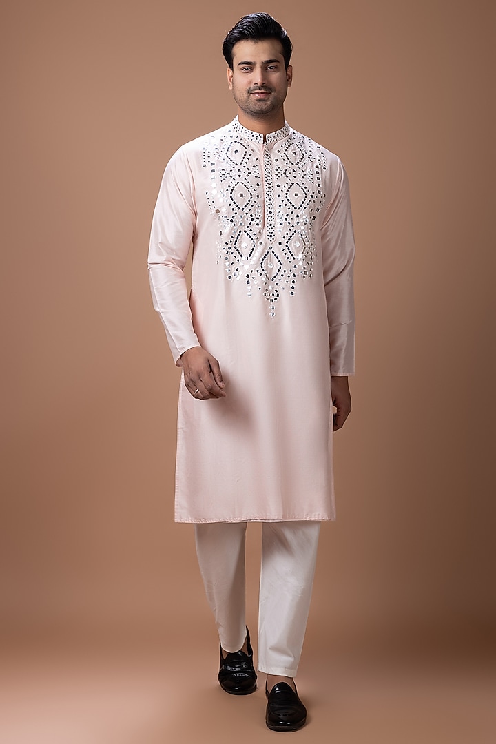 Powder Pink Cotton Silk Mirror Embellished Kurta Set by PRIYANKA HARALALKA at Pernia's Pop Up Shop