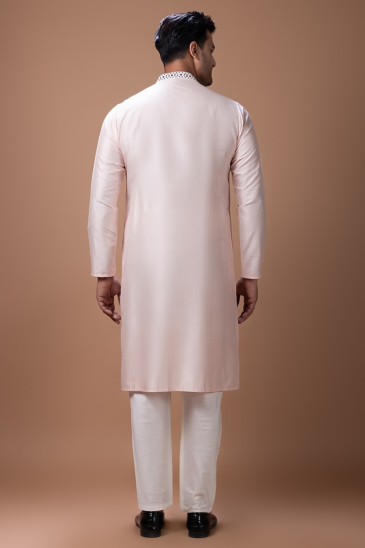 Powder Pink Cotton Silk Mirror Embellished Kurta Set by PRIYANKA HARALALKA at Pernia's Pop Up Shop