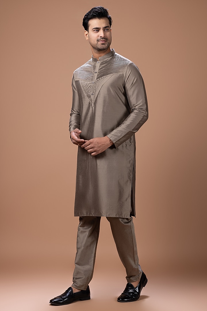 Metallic Fawn Cotton Silk Embroidered Kurta Set by PRIYANKA HARALALKA at Pernia's Pop Up Shop
