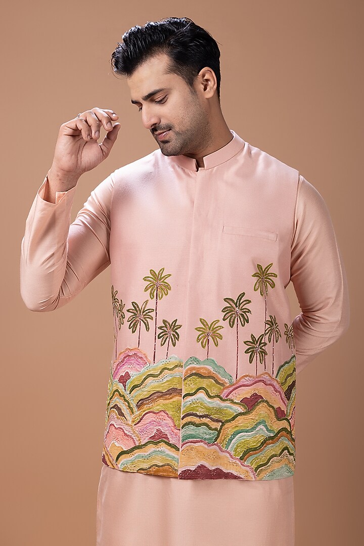 Onion Pink Cotton Silk Handpainted & Embroidered Bundi Jacket Set by PRIYANKA HARALALKA at Pernia's Pop Up Shop