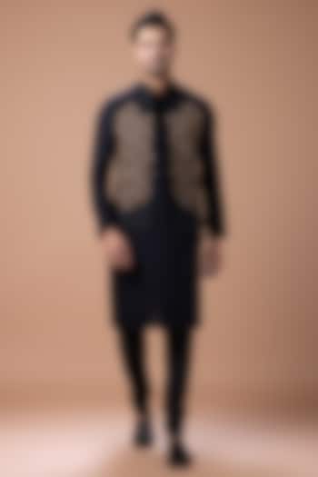 Black Cotton Silk Hand Embroidered Open Bundi Jacket Set by PRIYANKA HARALALKA at Pernia's Pop Up Shop
