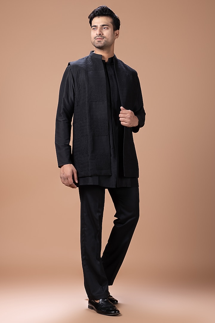 Black Cotton Silk Machine Embroidered Open Indowestern Set by PRIYANKA HARALALKA at Pernia's Pop Up Shop