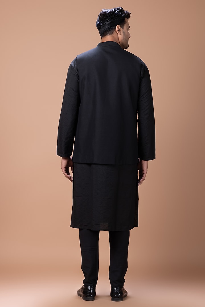 Black Cotton Silk Zardosi Embroidered Bundi Jacket Set by PRIYANKA HARALALKA at Pernia's Pop Up Shop