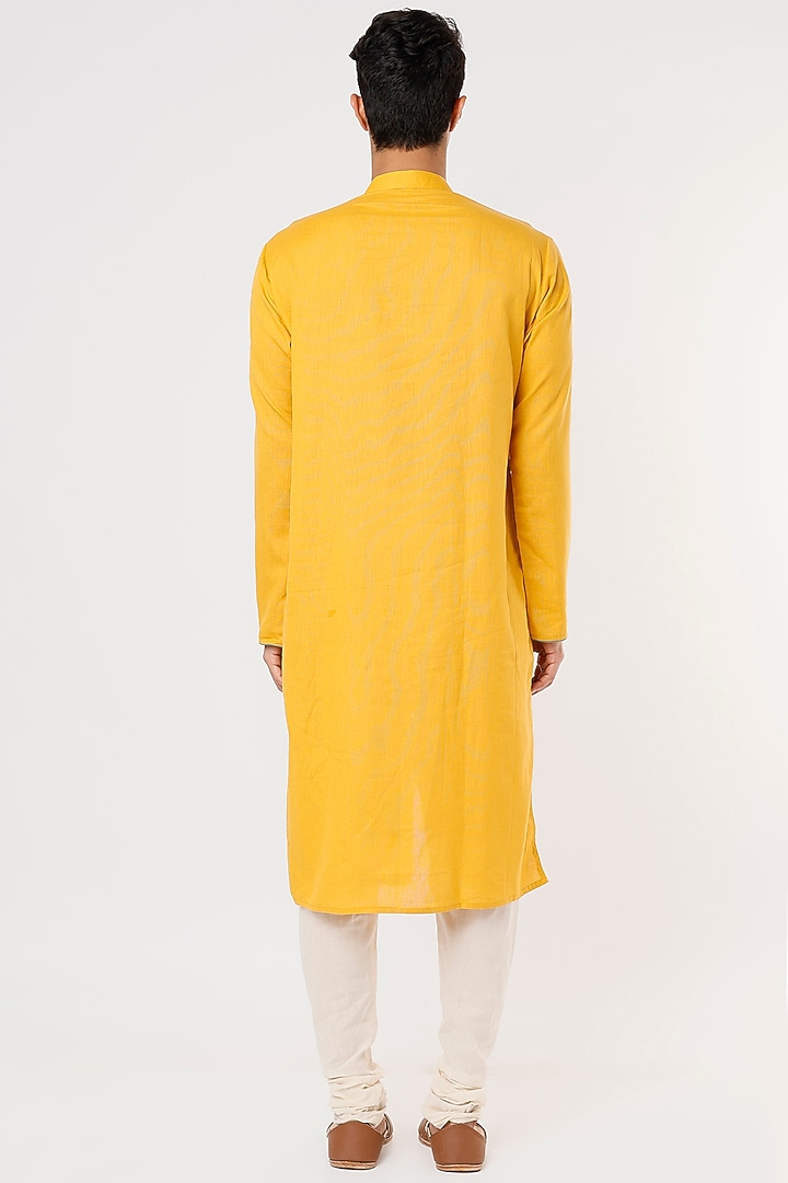 Mustard Embroidered Kurta Set by PRIYANKA HARALALKA at Pernia's Pop Up Shop