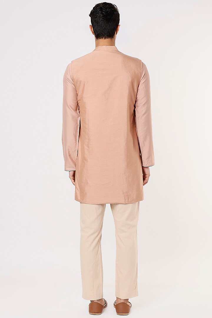 Onion Pink Embroidered Kurta Set With Jacket by PRIYANKA HARALALKA at Pernia's Pop Up Shop