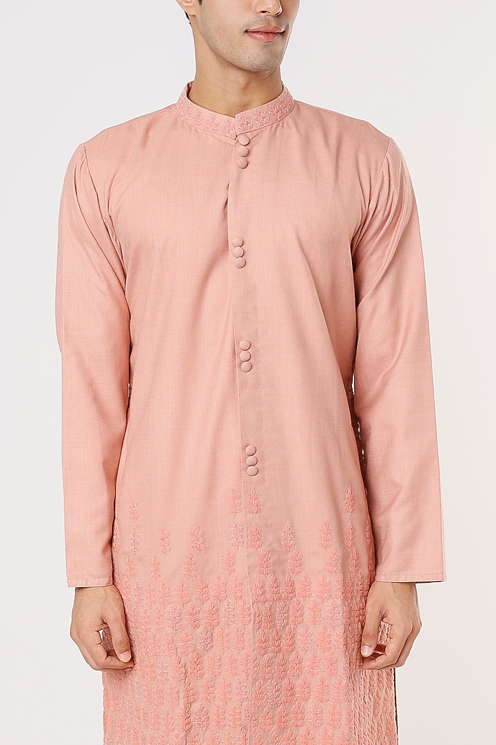 Peach Cotton Tussar Zari Embroidered Kurta Set by PRIYANKA HARALALKA at Pernia's Pop Up Shop