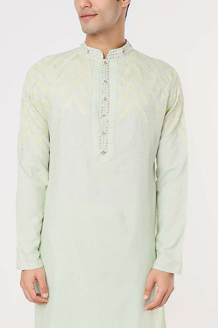 Light Green Banarasi Applique Embroidered Kurta Set by PRIYANKA HARALALKA at Pernia's Pop Up Shop