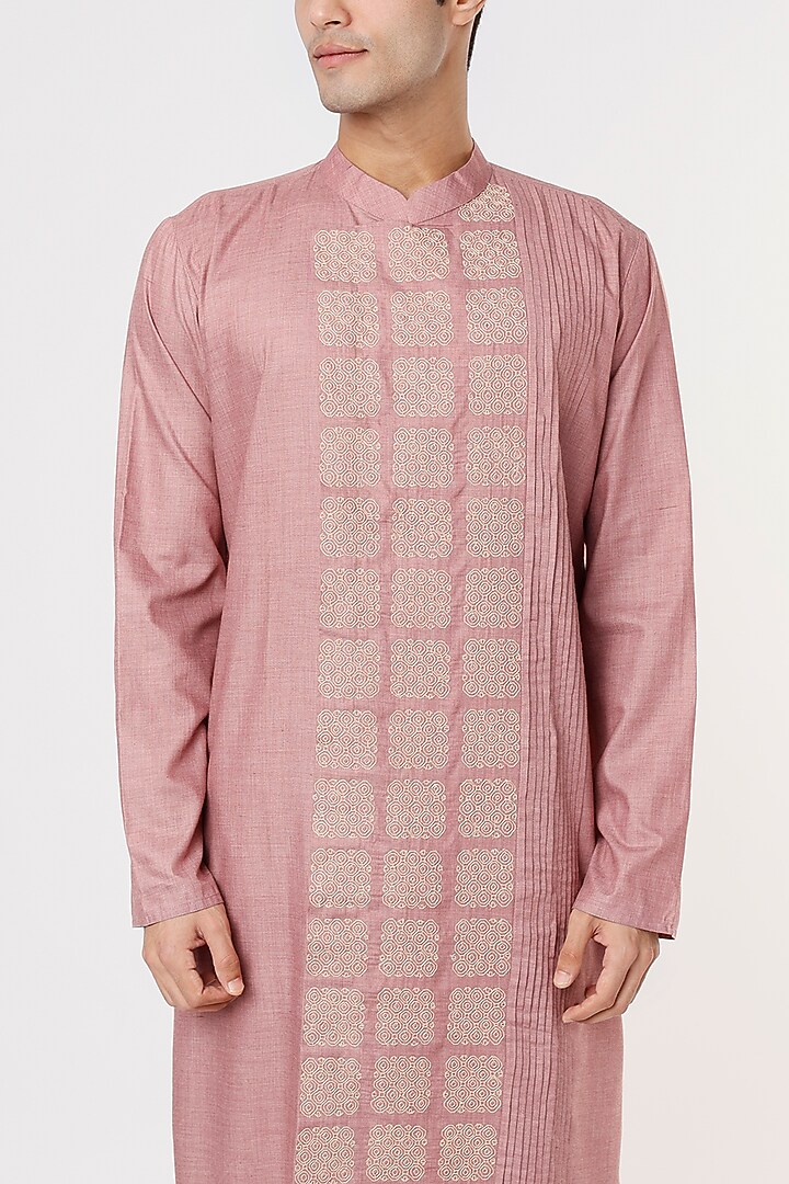 Mauve Pure Khadi Embroidered Kurta Set by PRIYANKA HARALALKA at Pernia's Pop Up Shop