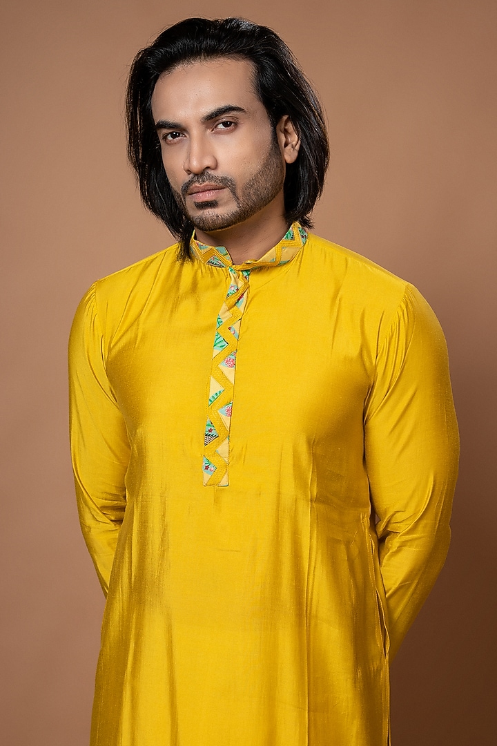 Mustard Yellow Roman Silk Printed & Hand Embroidered Bundi Jacket Set by PRIYANKA HARALALKA at Pernia's Pop Up Shop