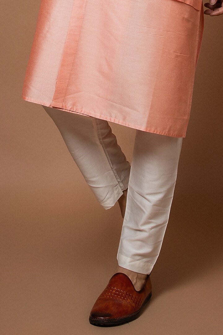 Pink Cotton Silk Machine Embroidered Bundi Jacket Set by PRIYANKA HARALALKA at Pernia's Pop Up Shop