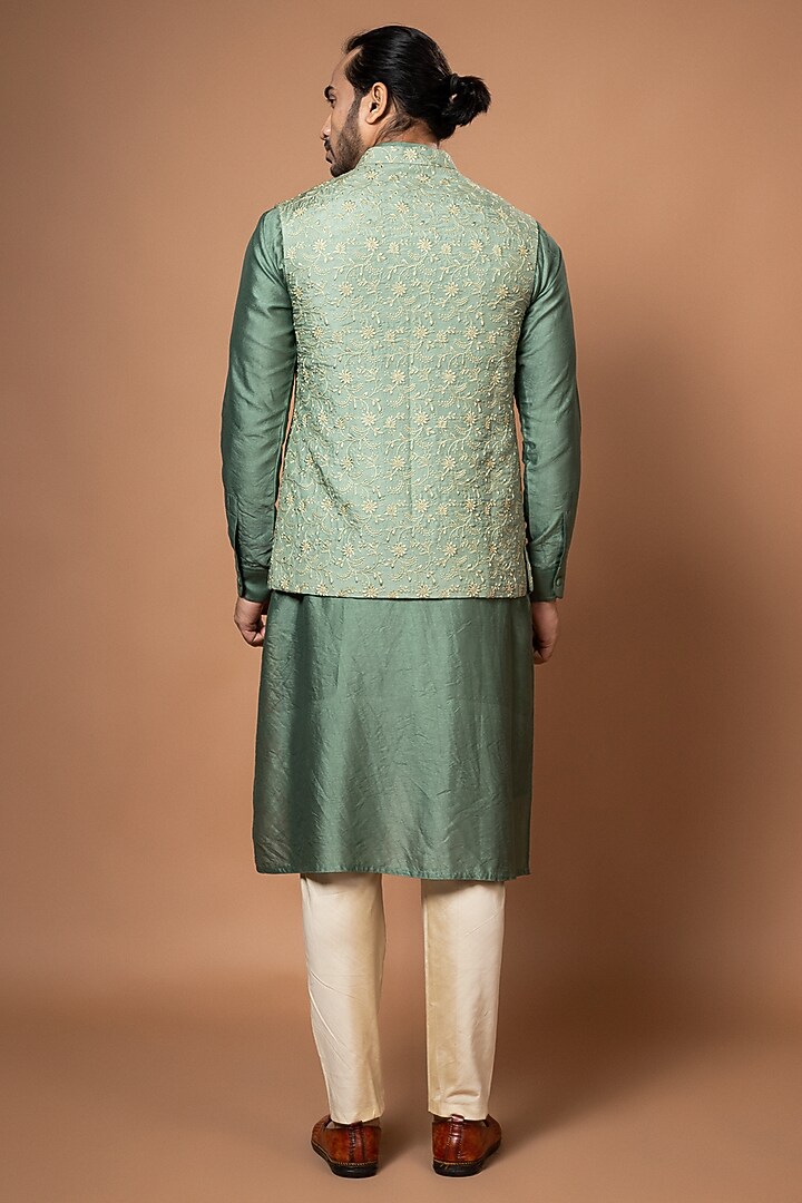 Olive Green Silk & Cotton Silk Thread Machine Embroidered Bundi Jacket by PRIYANKA HARALALKA at Pernia's Pop Up Shop