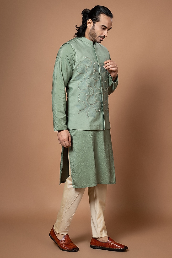 Olive Green Silk & Cotton Silk Hand Embroidered Bundi Jacket by PRIYANKA HARALALKA at Pernia's Pop Up Shop