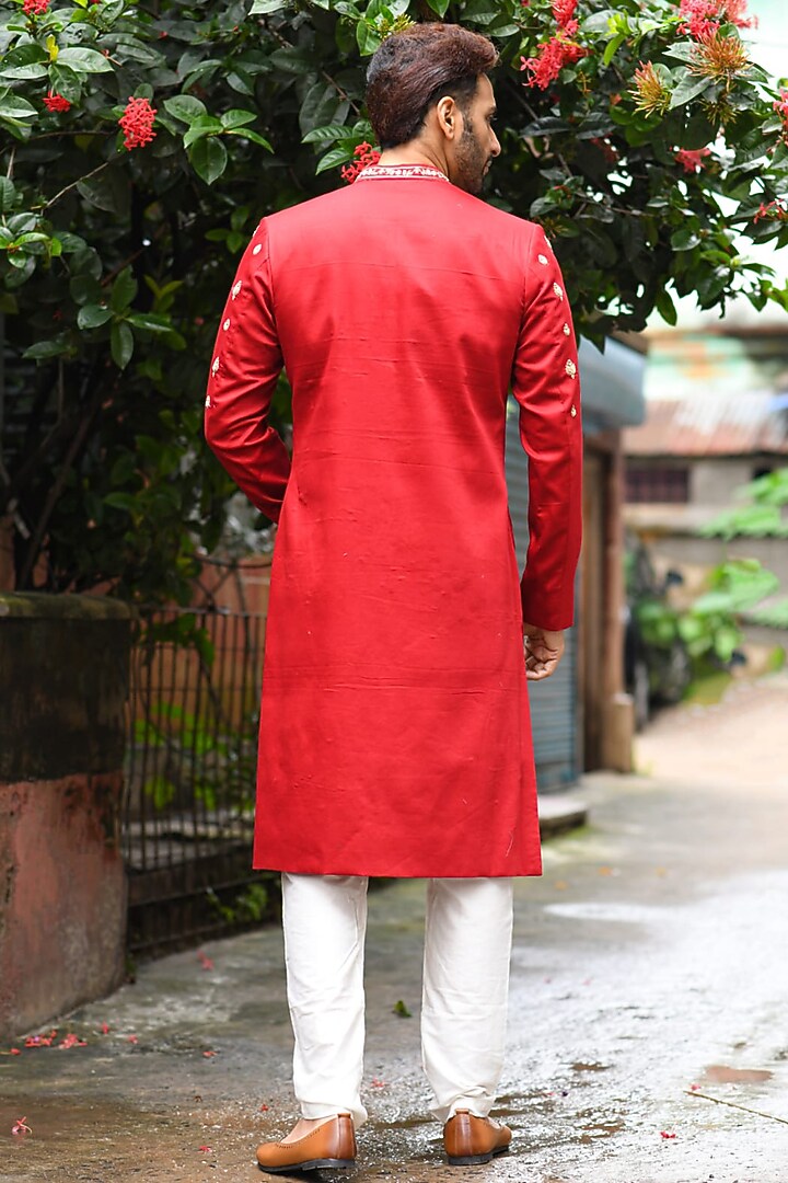 Maroon Silk Hand Embroidered Wedding Sherwani Set by PRIYANKA HARALALKA at Pernia's Pop Up Shop