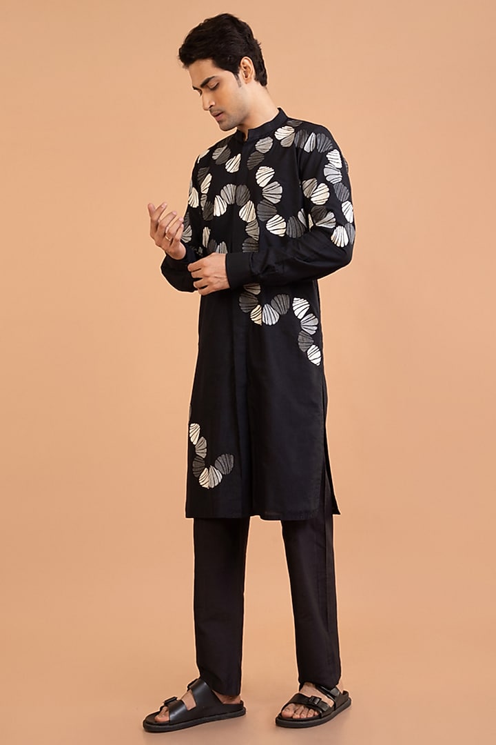Black Cotton Silk Machine Embroidered Kurta Set by PRIYANKA HARALALKA at Pernia's Pop Up Shop