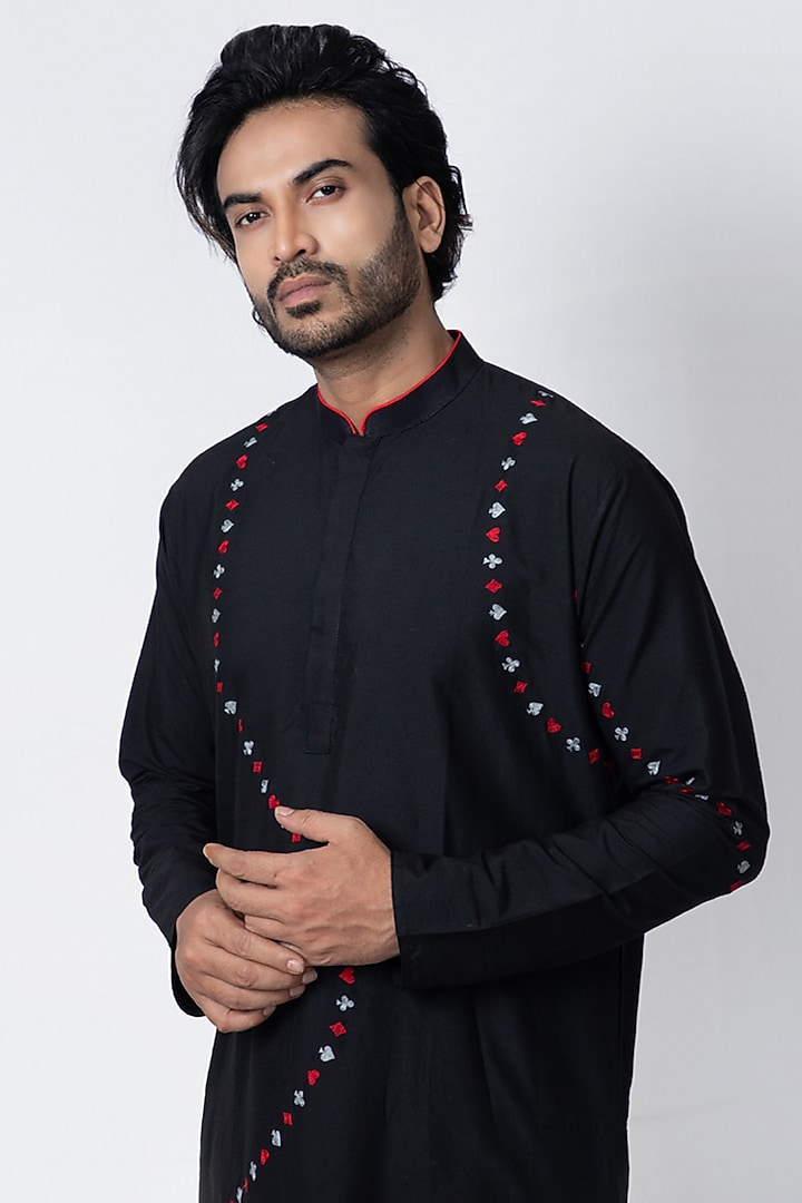 Black Cotton Silk Embroidered Kurta Set by PRIYANKA HARALALKA at Pernia's Pop Up Shop