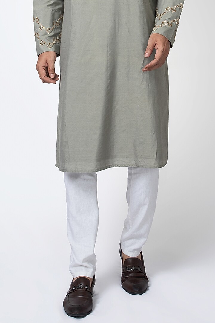 Grey Cotton Silk Zardosi Hand Embroidered Kurta Set by PRIYANKA HARALALKA at Pernia's Pop Up Shop
