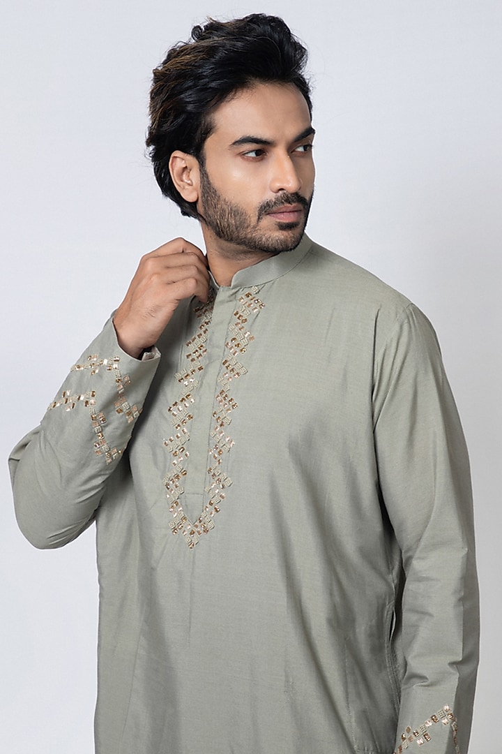 Grey Cotton Silk Zardosi Hand Embroidered Kurta Set by PRIYANKA HARALALKA at Pernia's Pop Up Shop