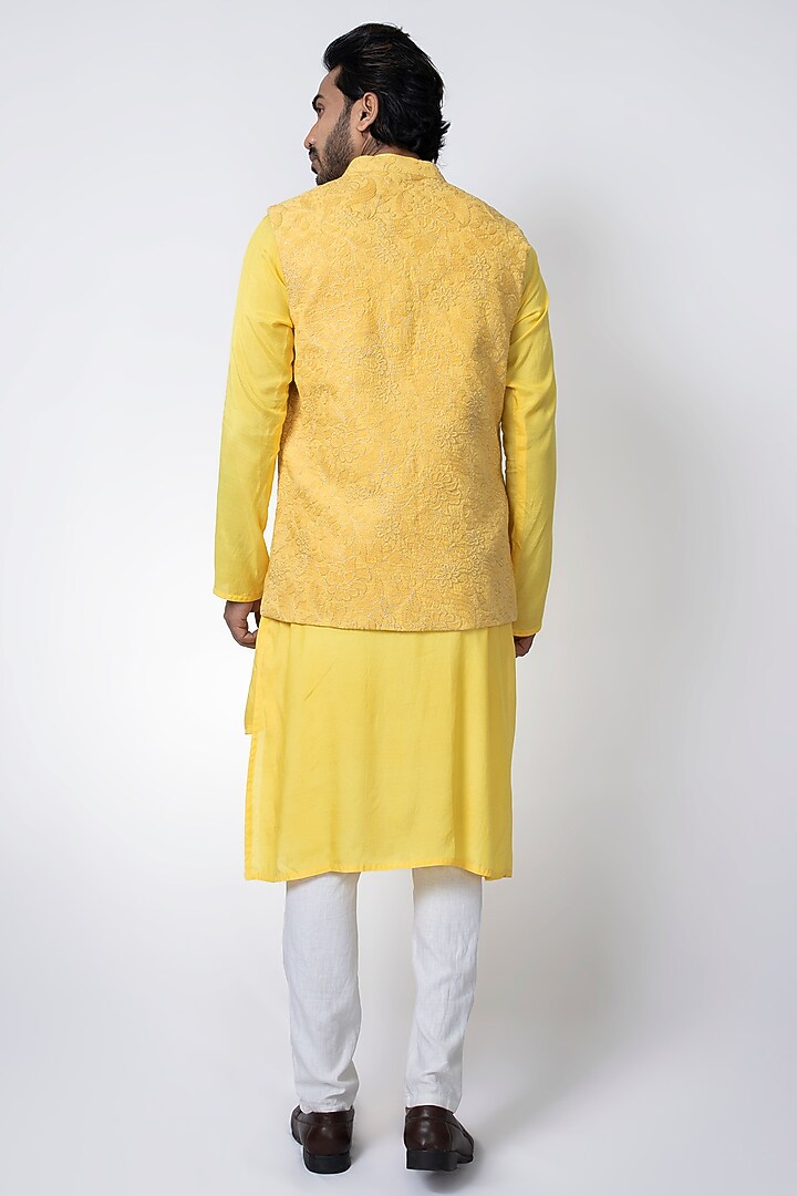 Yellow Muslin Machine Embroidered Nehru Jacket Set by PRIYANKA HARALALKA at Pernia's Pop Up Shop