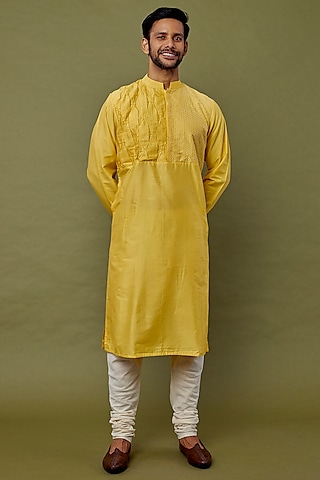 Yellow Embroidered Kurta Set by PRIYANKA HARALALKA