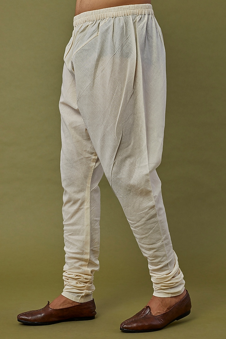 Green Cotton Silk Cord Embroidered Kurta Set by PRIYANKA HARALALKA at Pernia's Pop Up Shop