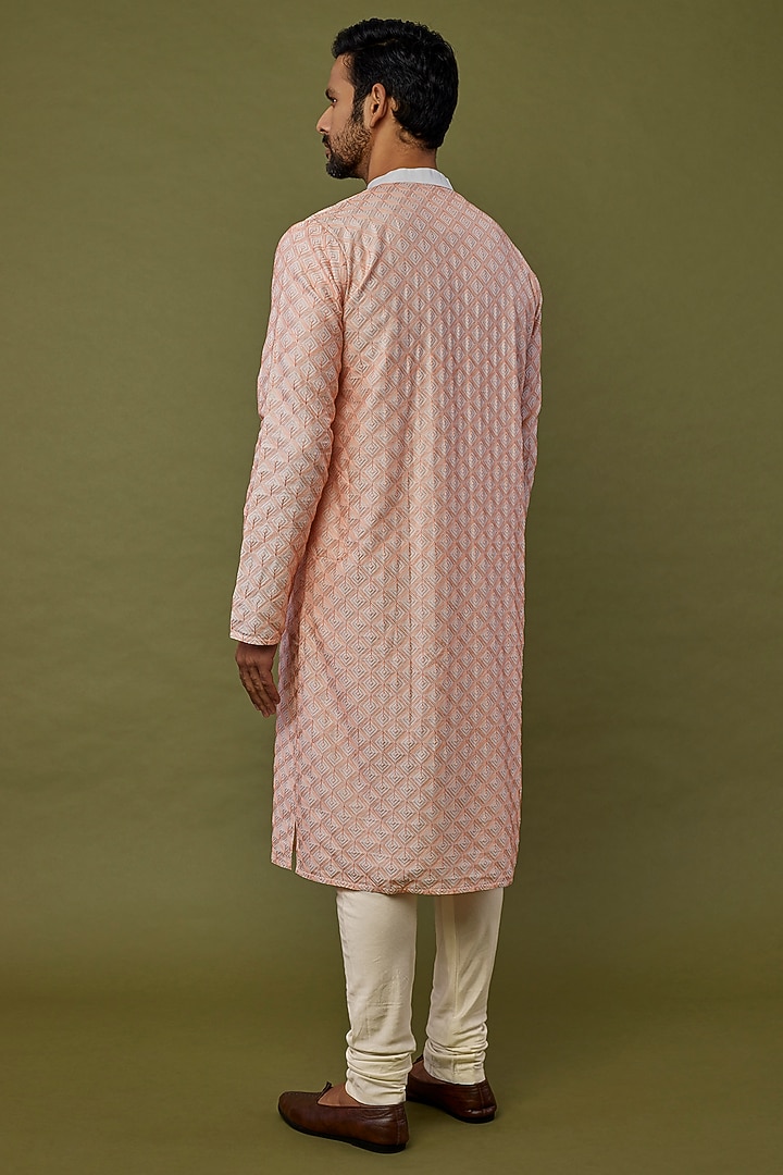 Peach Cotton Silk Embroidered Kurta Set by PRIYANKA HARALALKA at Pernia's Pop Up Shop
